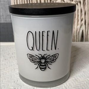 Rae Dunn Queen Candle